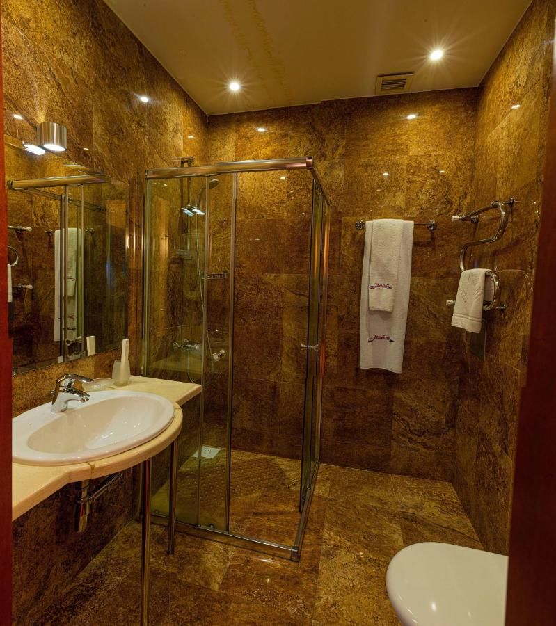 Отель JEPPESEN RESIDENCE Алматы